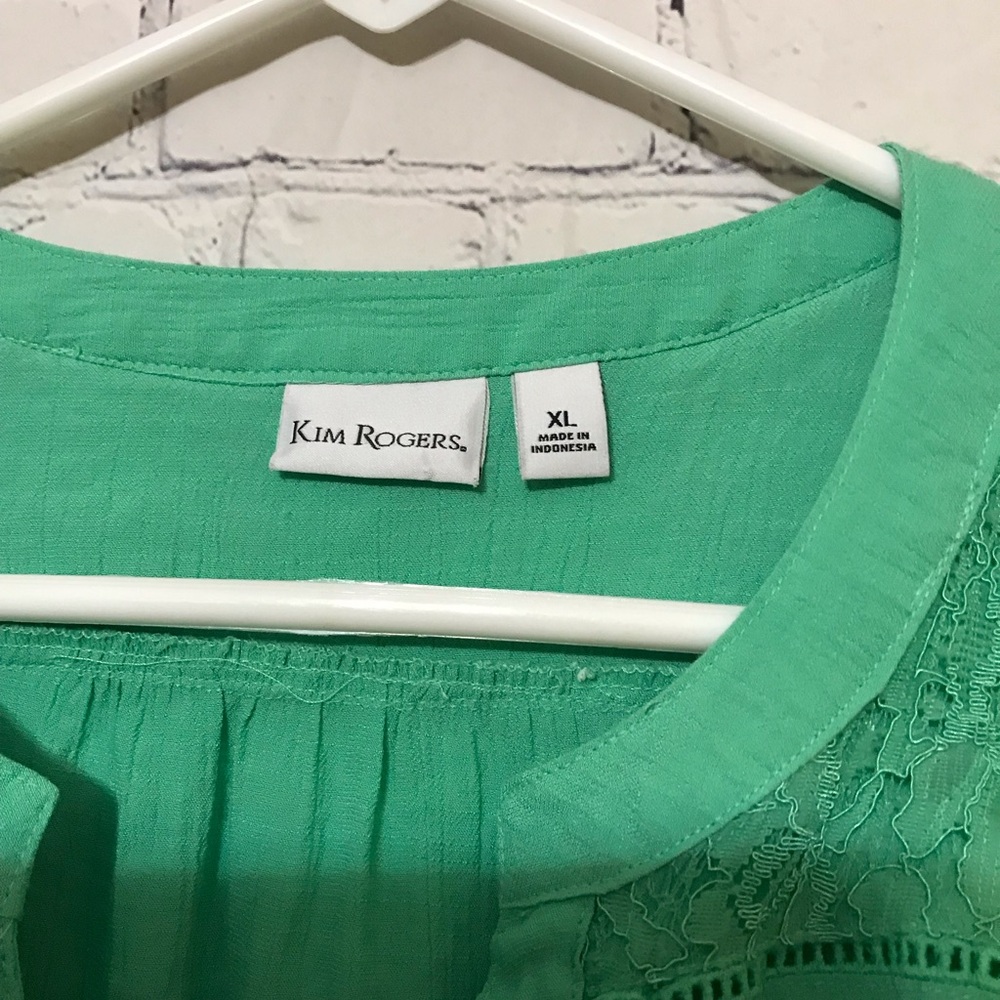 NWOT Green Lace Blouse - Picture 10 of 10